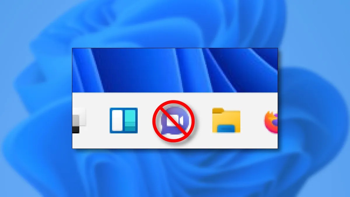 How to Remove the "Chat" Taskbar Icon on Windows 11