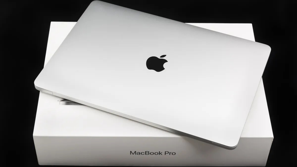 Buying a Used Mac or MacBook? Check These Things Before You Buy