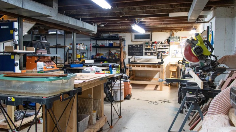 Vincent Ferrari&rsquo;s woodworking studio