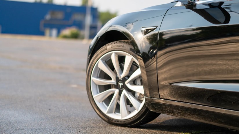 Tesla tire and wheel