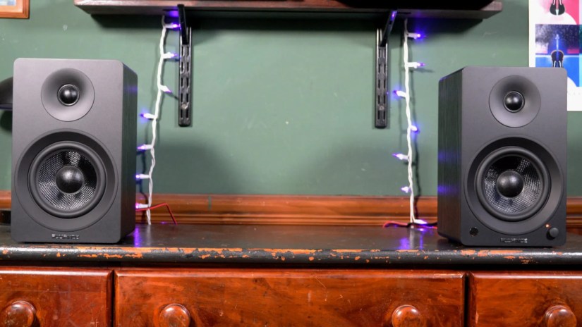 Fluance Ai41 set up for listening