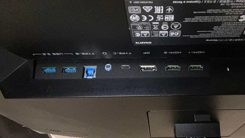 M27F A monitor hookups on rear of monitor