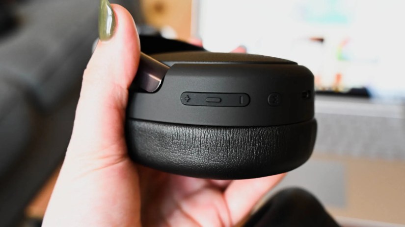 Close up of the volume buttons on the Edifier WH950NB
