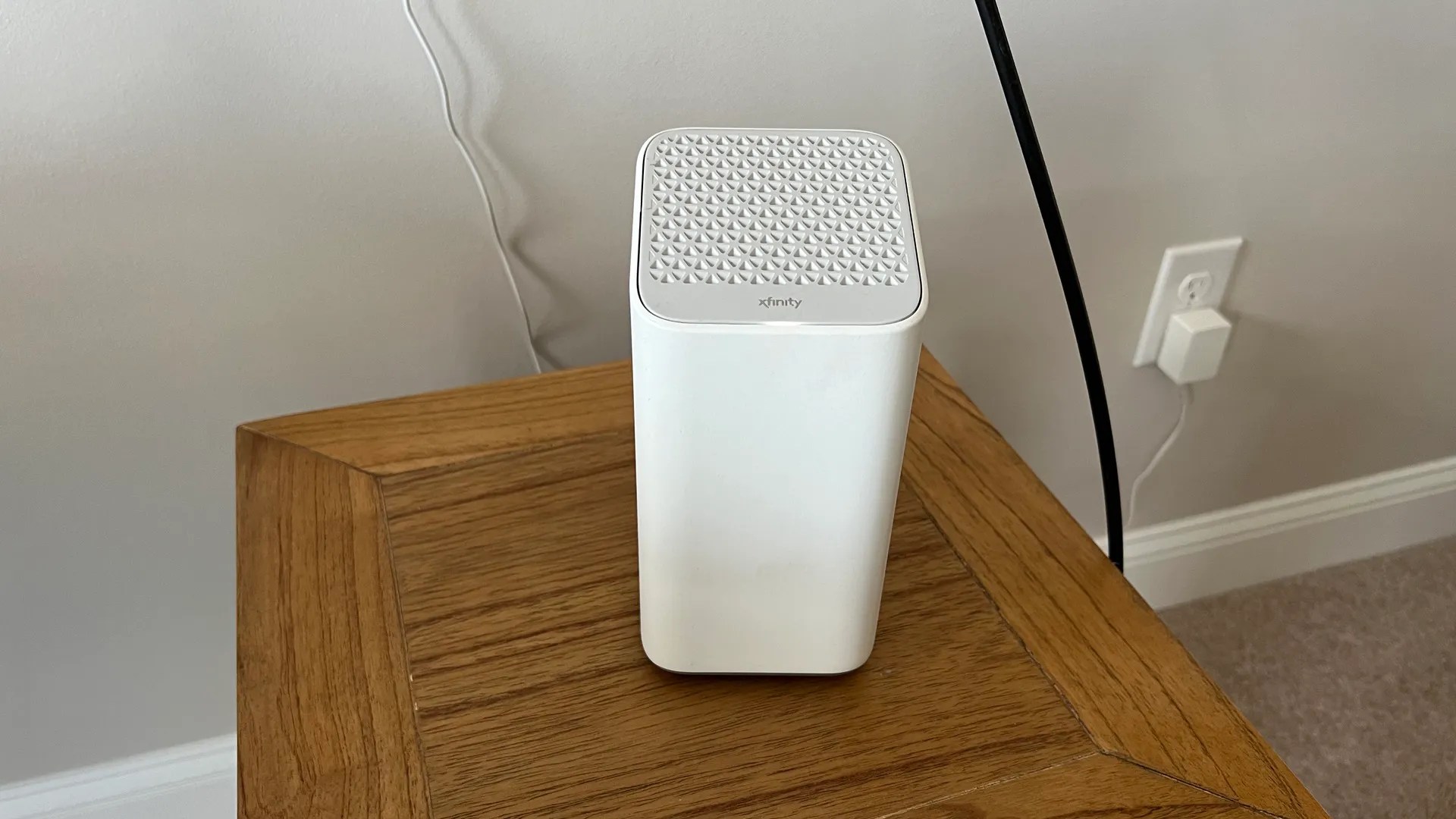 8 Reasons You Should Replace Your ISP's WiFi Router