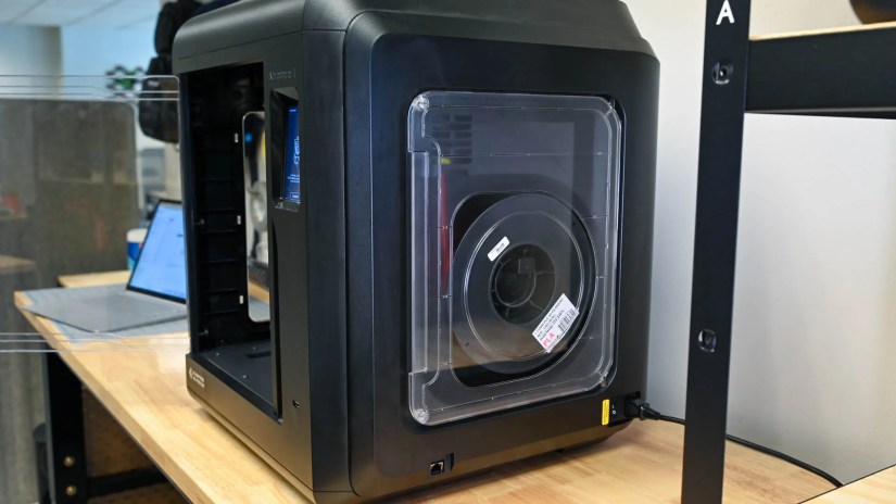 Filament enclosure on the side of the Flashforge Adventurer 4