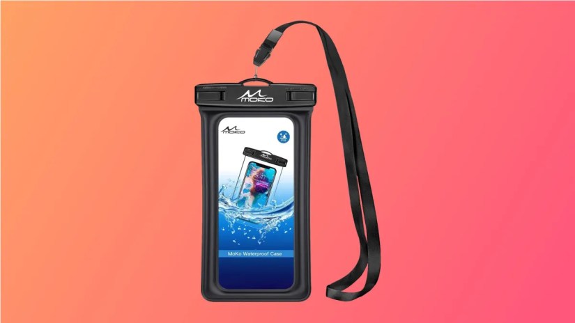 moko phone pouch on pink background