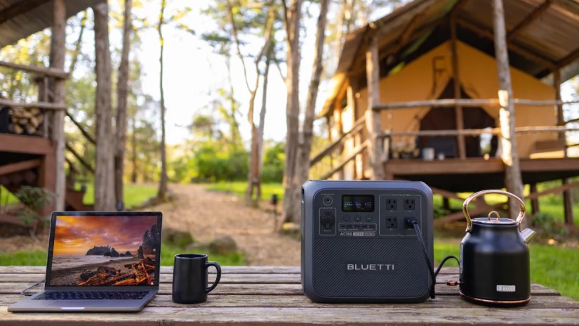 BLUETTI AC180 powering a tea kettle