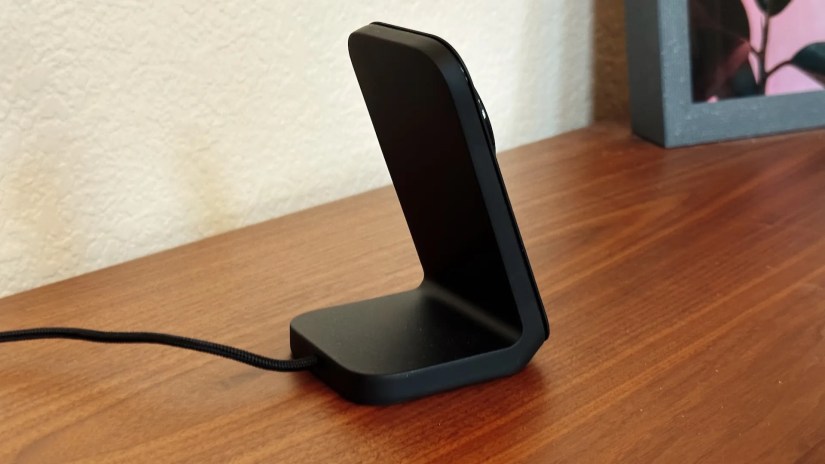 Showing the metal Nomad Stand with integrated cable from the back