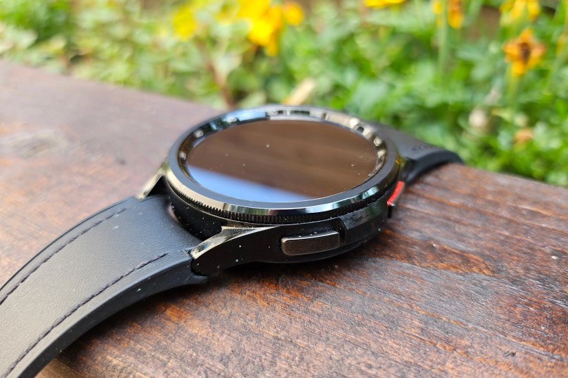 Samsung Galaxy Watch 6 Classic buttons and bezel.