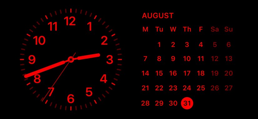 StandBy mode&rsquo;s ambient red hue