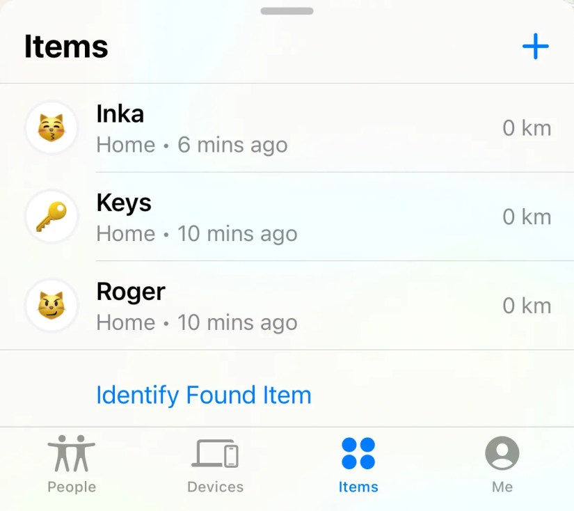 Items tab in the Find My app for iPhone
