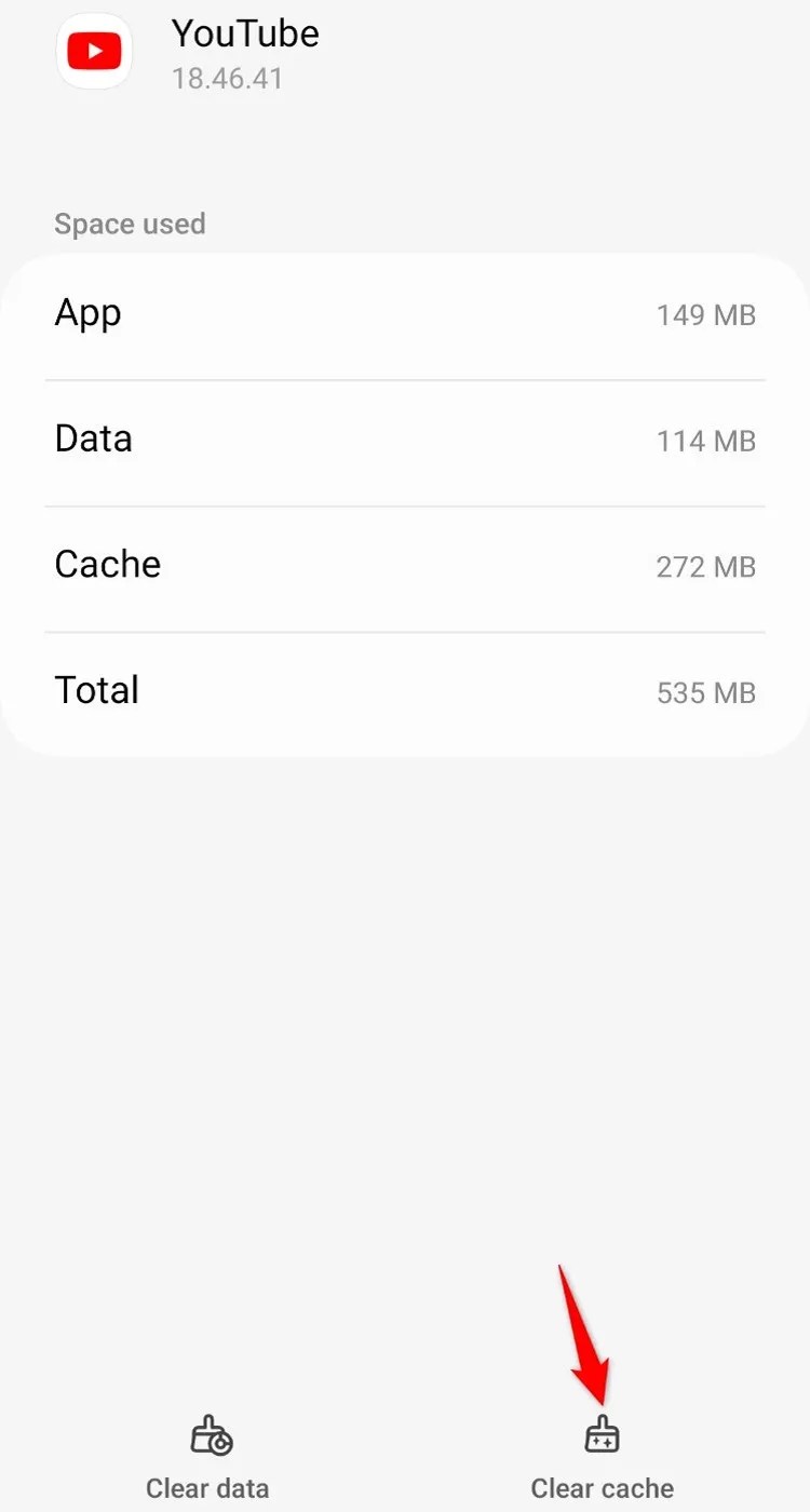 &lsquo;Clear Cache&rsquo; highlighted for YouTube in Android Settings.