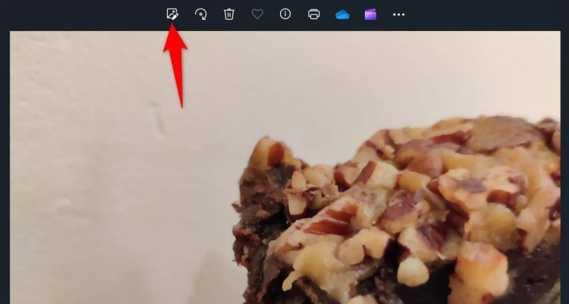 &lsquo;Edit Image&rsquo; highlighted in Photos.