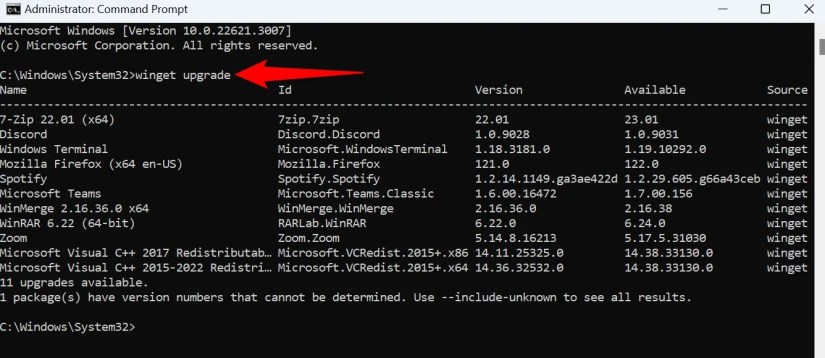 &lsquo;winget upgrade&rsquo; command typed in Command Prompt.
