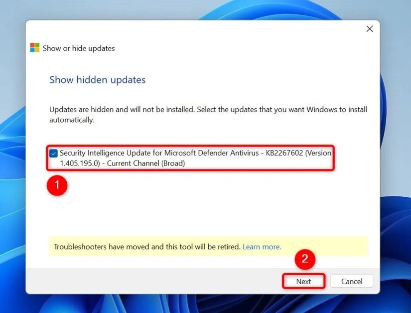 An update and &lsquo;Next&rsquo; highlighted on the Show or Hide updates window.