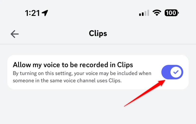 The Discord &lsquo;Allow Clips&rsquo; toggle on mobile.