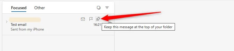 Microsoft Outlook - the pin option is highlighted.