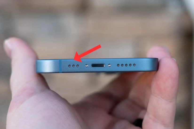 iPhone&rsquo;s microphone and speaker grill.