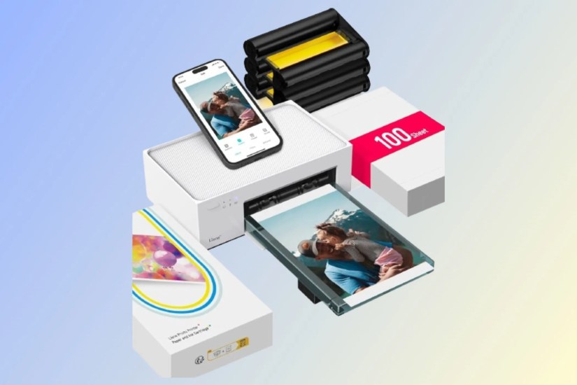 Liene 4x6 Instatnt Photo Printer on a gradient background