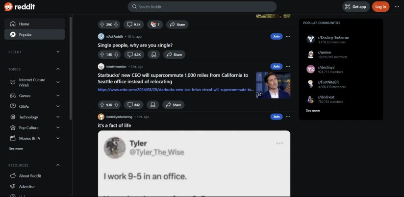 An example of scrolling the Reddit feed without logging in.