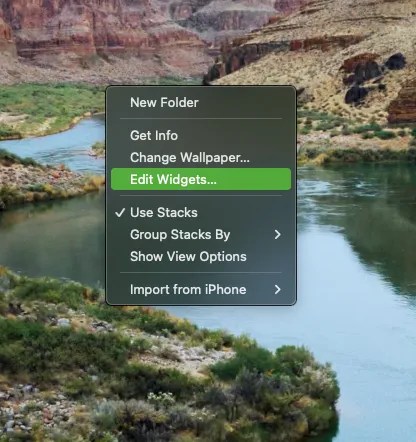 The Edit Widgets option in the right-click menu on a Mac&rsquo;s desktop.