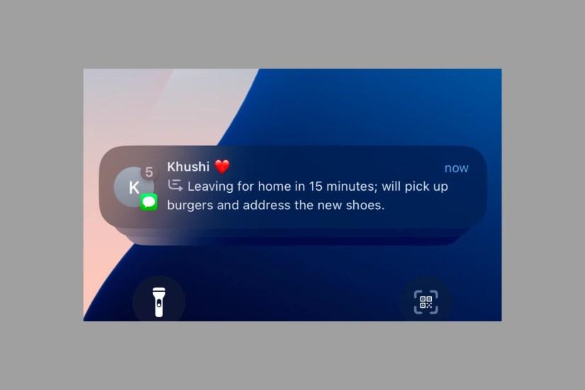 Screenshot of the Notification Summaries feautre in action on an iPhone&rsquo;s lock screen.