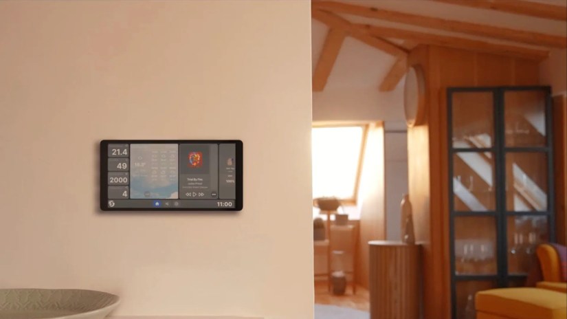 The Shelly X2 Gen4 smart home control panel.