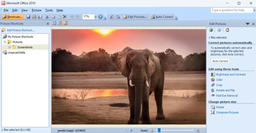 Editing window of the Microsoft Office Picture Manager app.