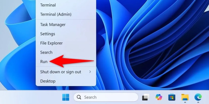 &ldquo;Run&rdquo; highlighted in the Power User Menu.