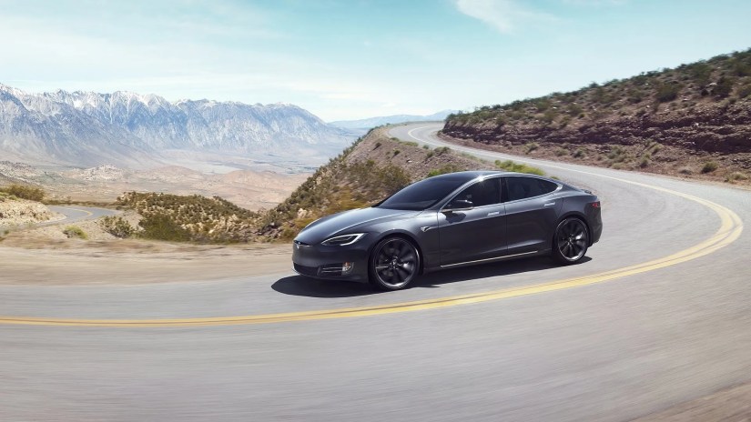 Front 3/4 shot of a 2017 Tesla Model S
