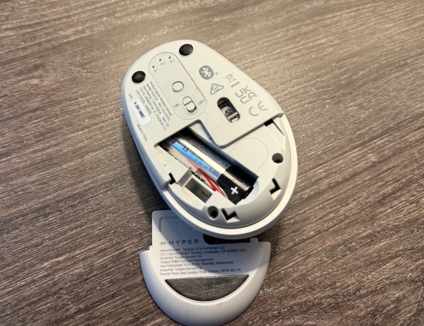 The hyper hyperspace bluetooth mouse with rear battery cover.