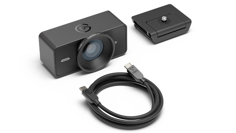 The Elgato Facecam 4K with a USB-C cable and a monitor mount.