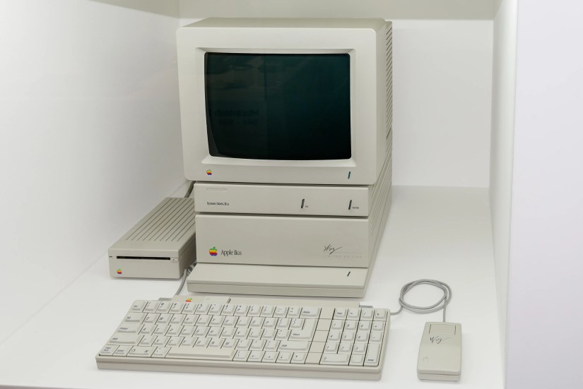 Apple IIGS in a museum.
