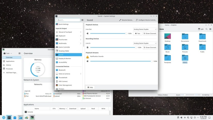 The KDE Plasma desktop version of HeliumOS.
