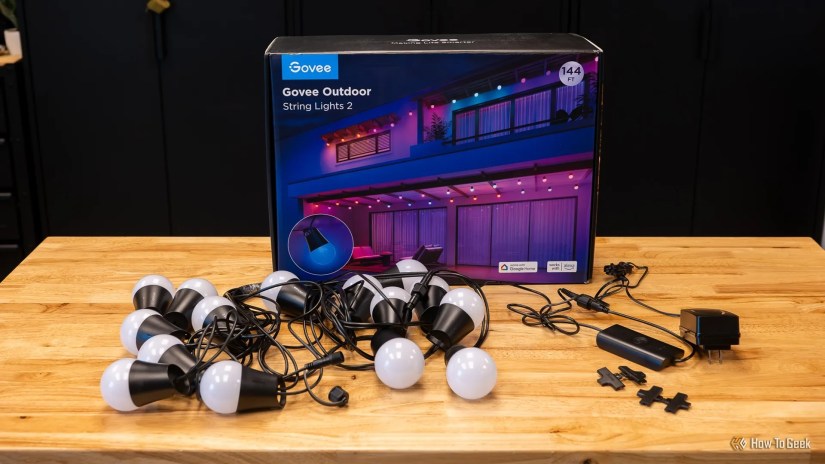 Box and components of the Govee Outdoor String Lights 2.