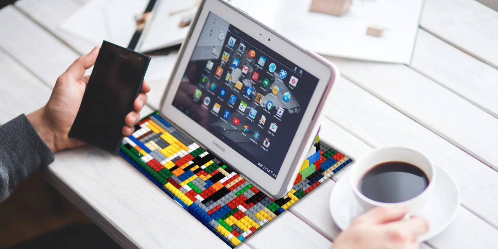 20+ Really Easy Ways To Make Your Own Tablet Stand