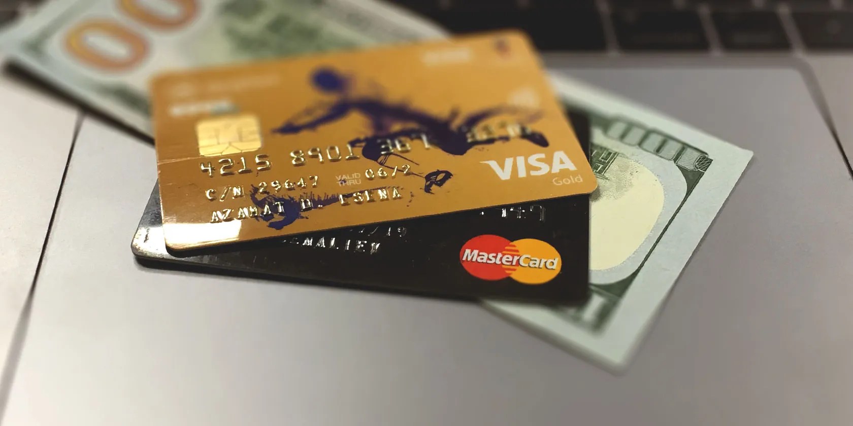 Visa vs. Mastercard Which Should You Use for Online Shopping?