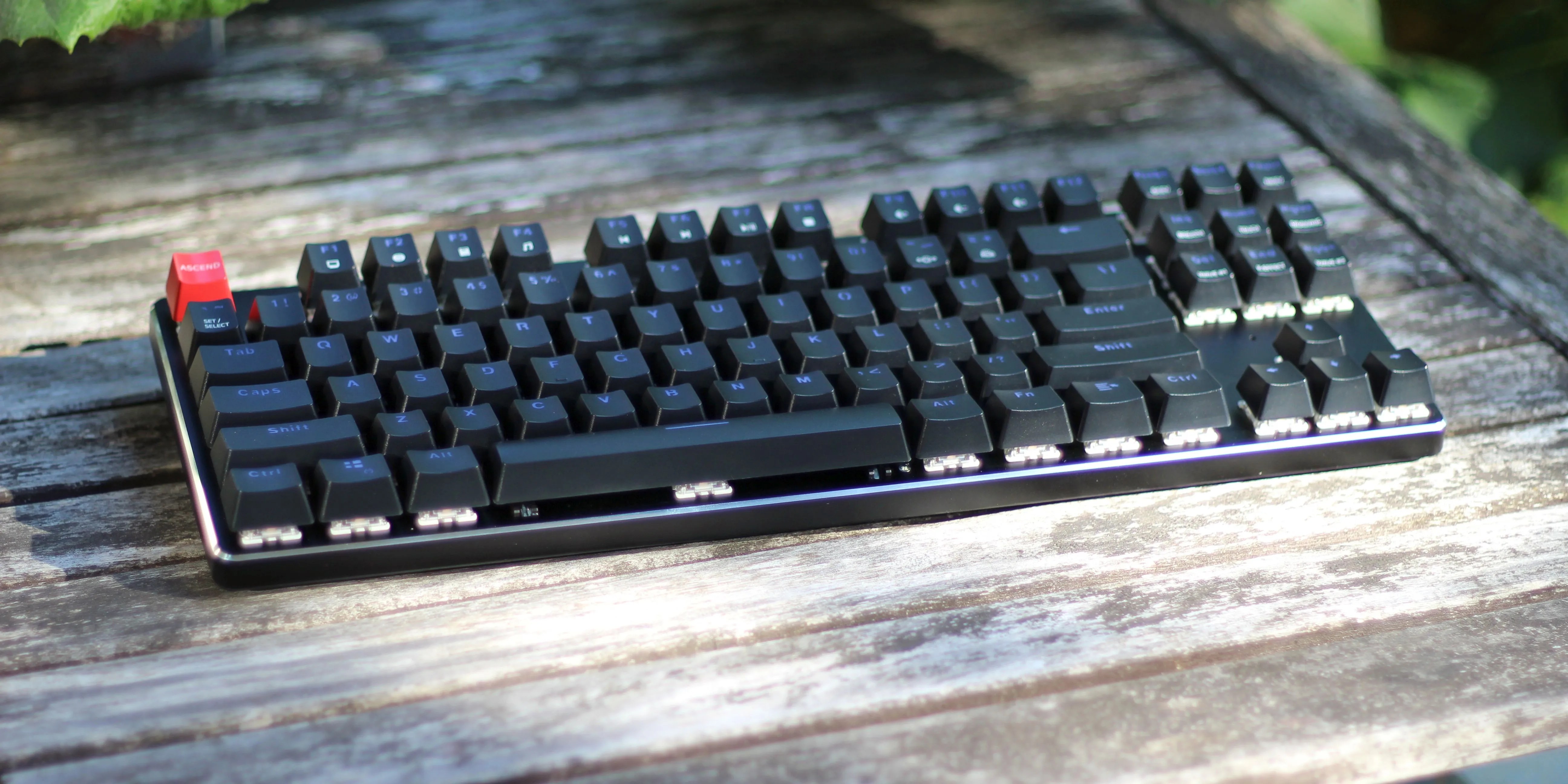 Best HighEnd Keyboard Glorious Modular Mechanical Keyboard (GMMK) Review