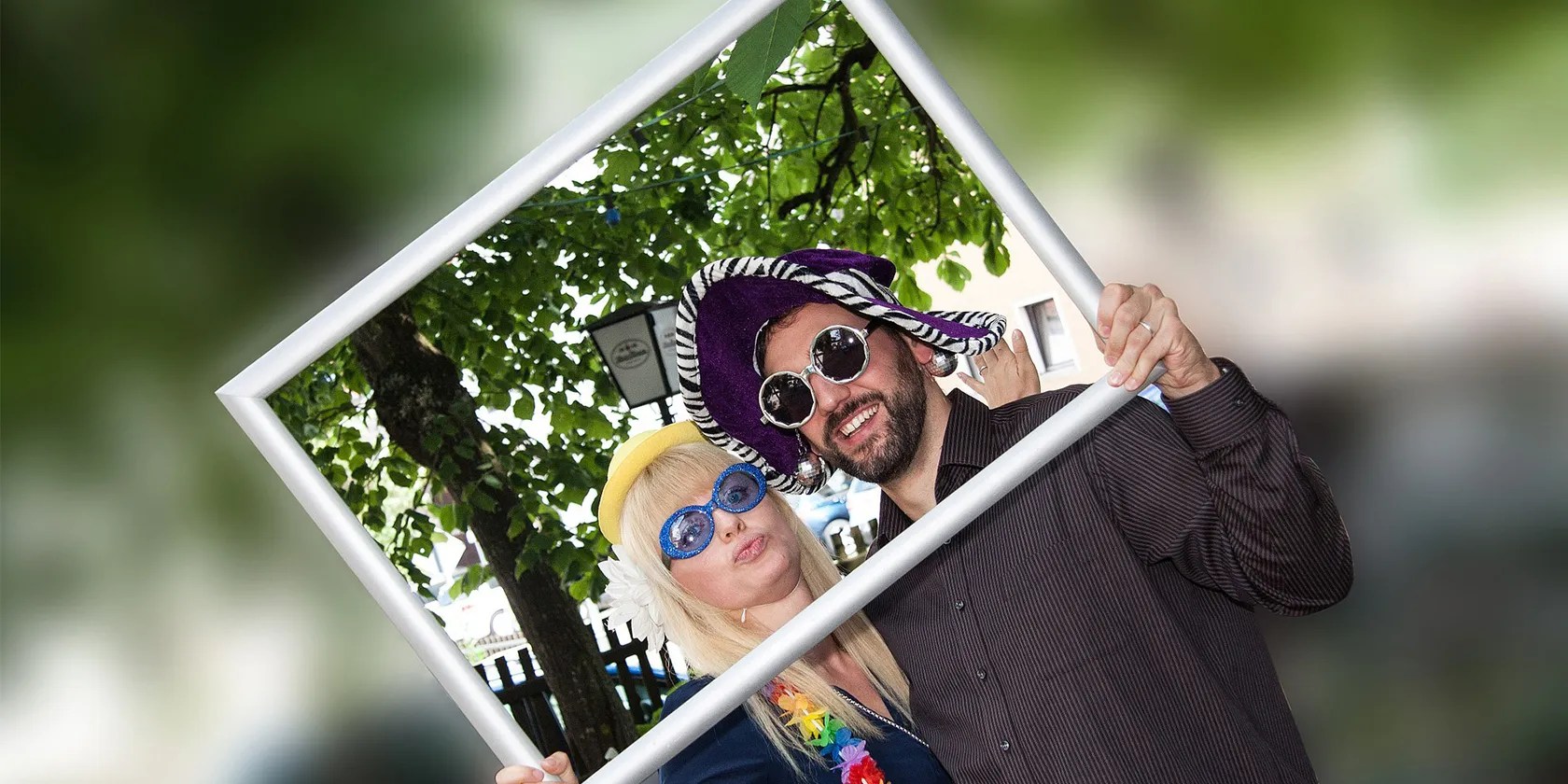 How to Create and Use Facebook Frames