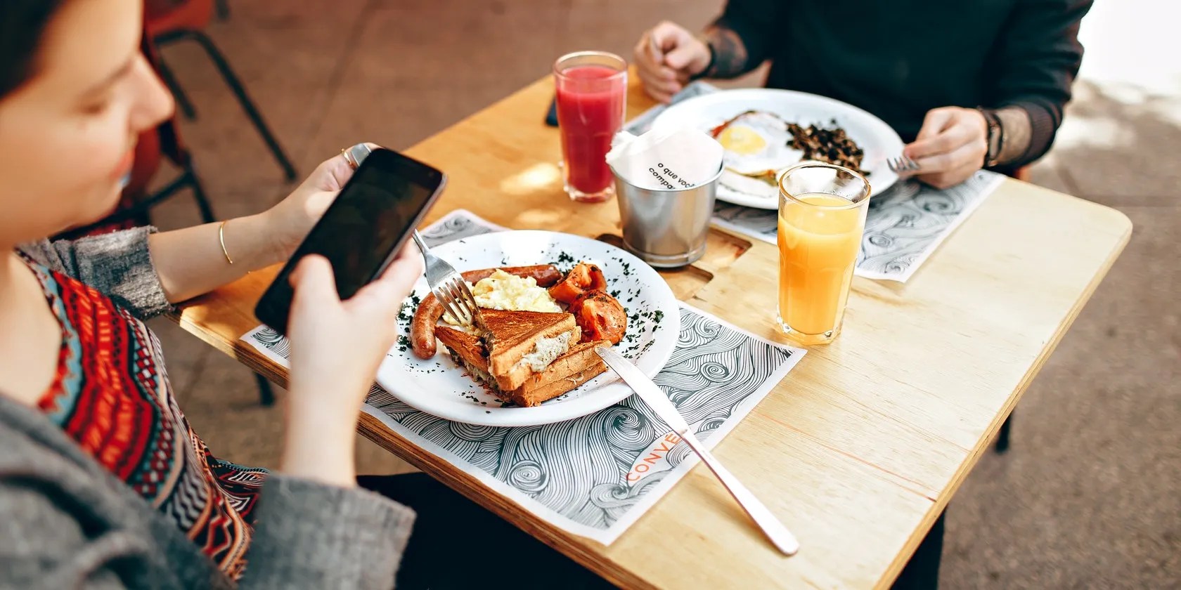 The 7 Best Food Diary Apps to Track What You Eat