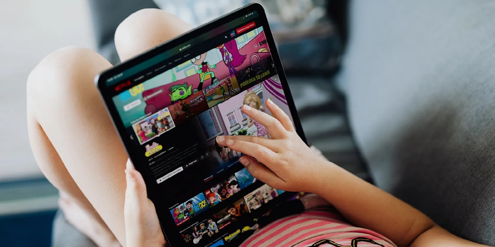 8 Reasons Your Children Should Use the Netflix Kids Experience