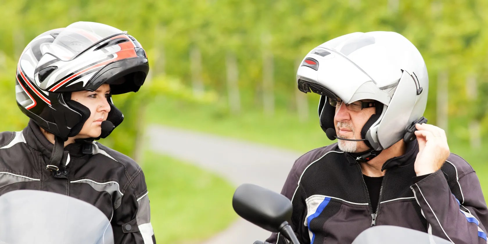 What Is The Best Motorcycle Helmet Intercom System | Reviewmotors.co