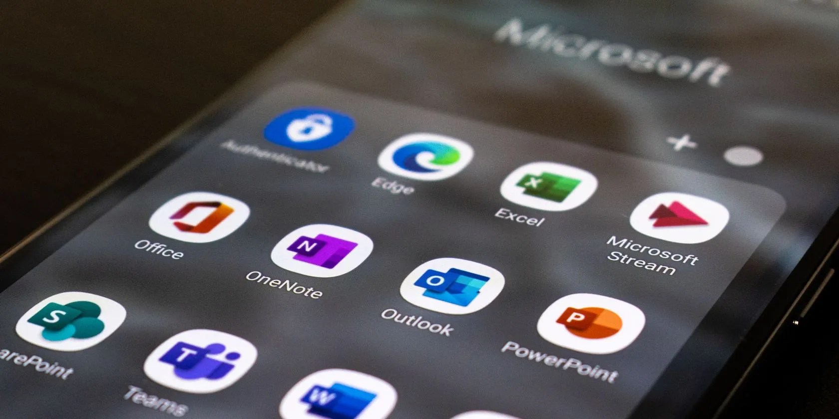 How to Use Immersive Reader in Outlook to Read and Write Better Emails