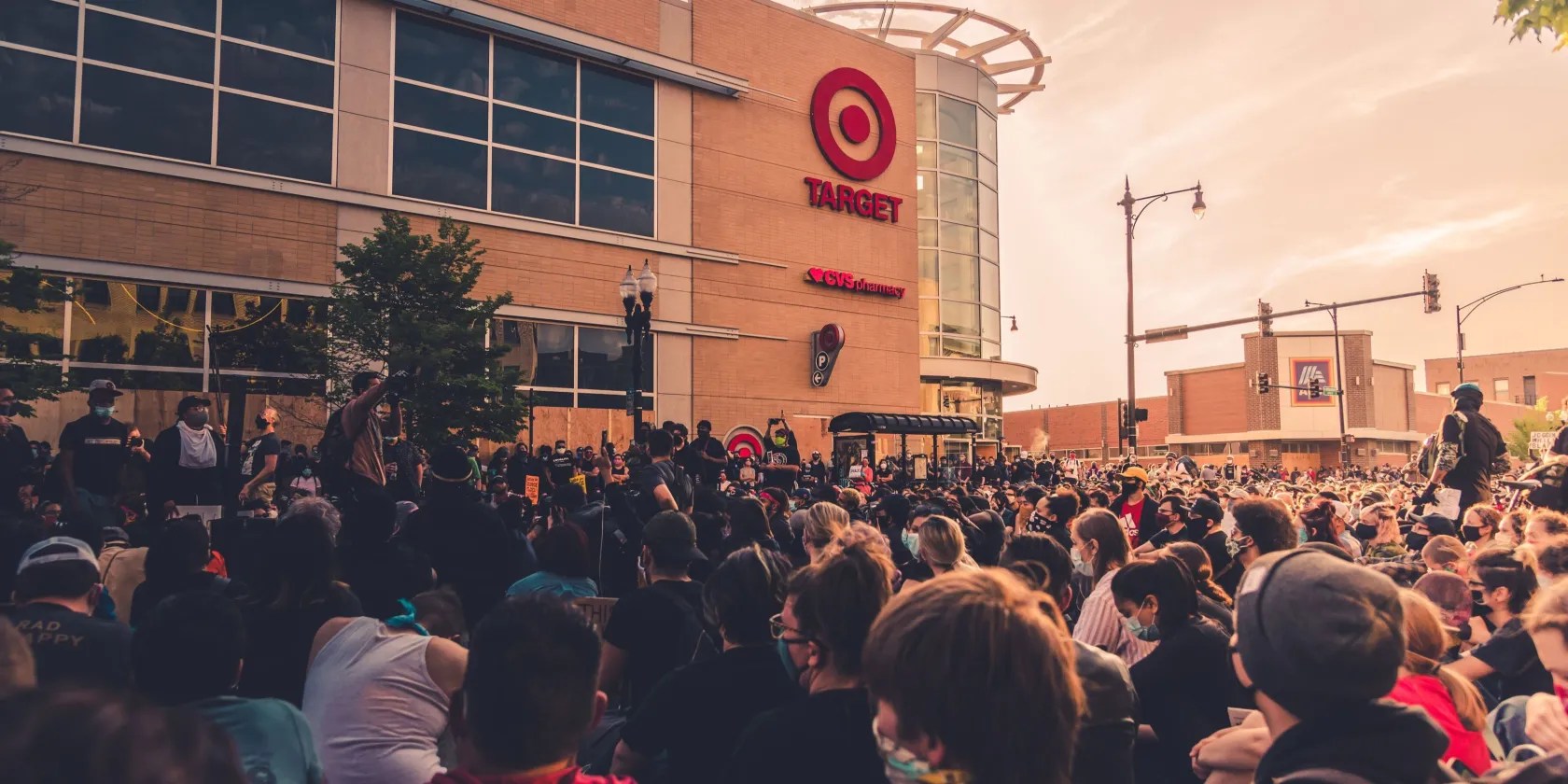 10 Major Retailers in the US Who Accept Apple Pay in 2021