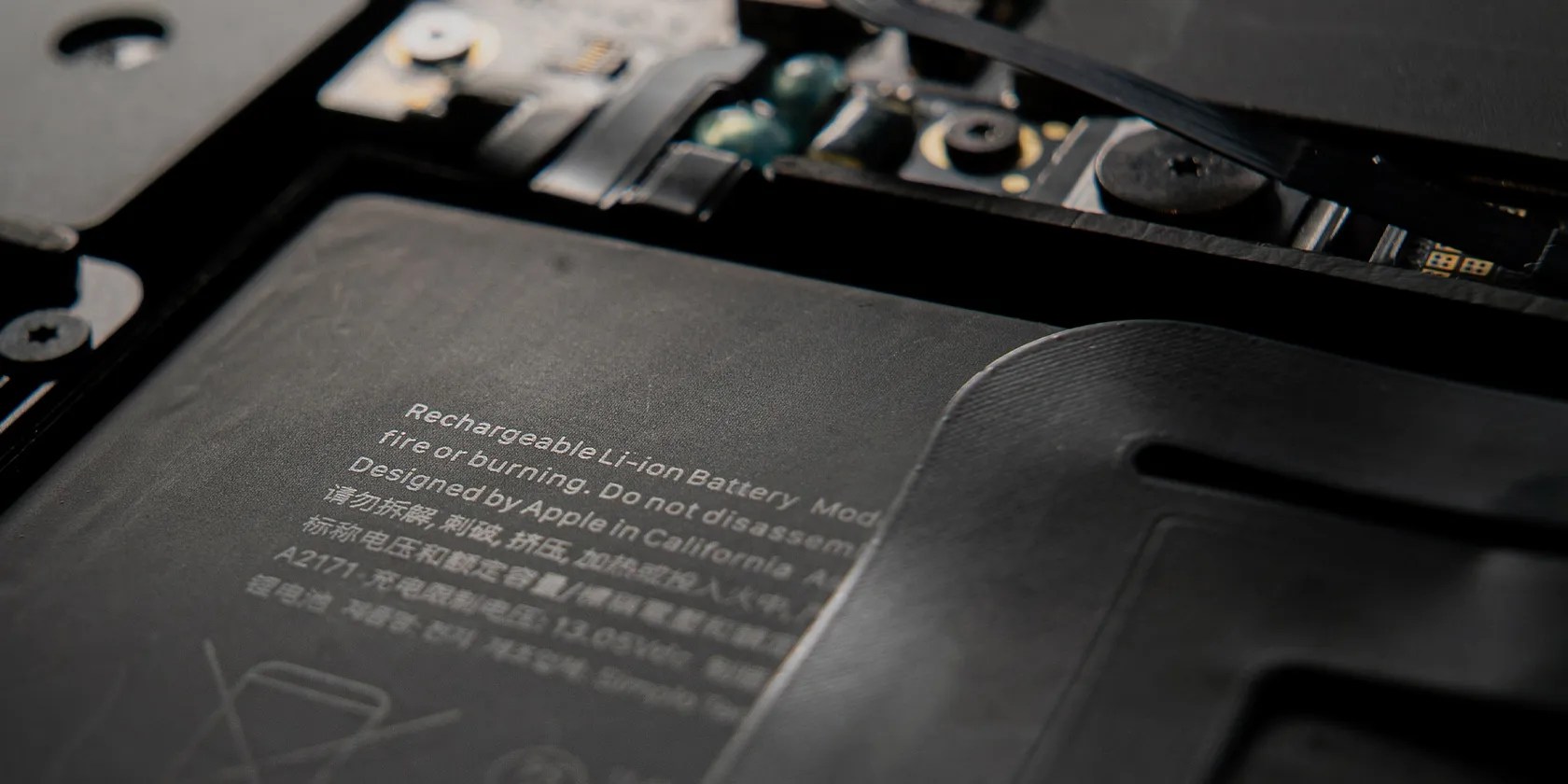 How to Identify and Replace a Dead Laptop Battery