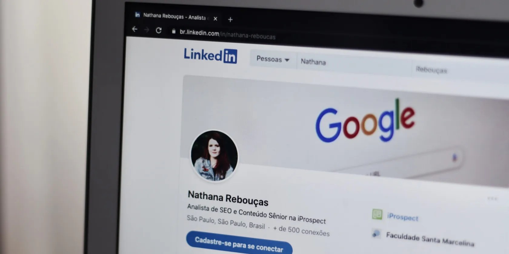 Comment ajouter un badge de profil LinkedIn à votre blog
