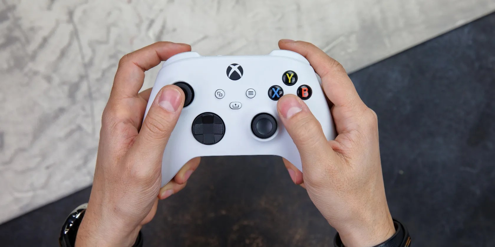 The Best Xbox Series XS Controller Stands and Holders