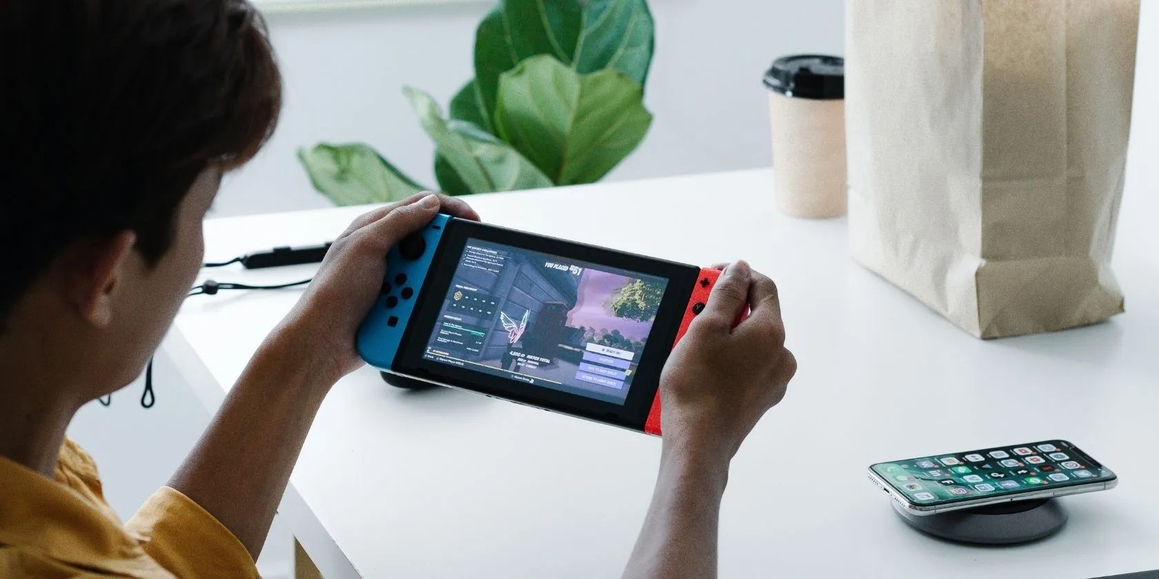 How to Change Regions on Your Nintendo Switch Deluxe News
