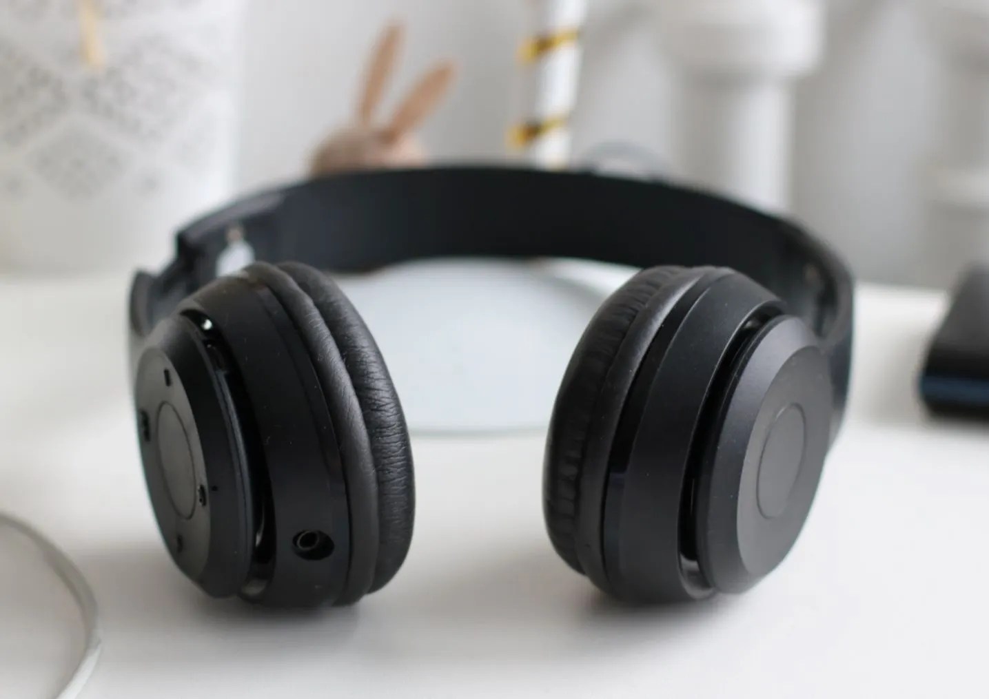 How Much Should You Spend on Headphones?