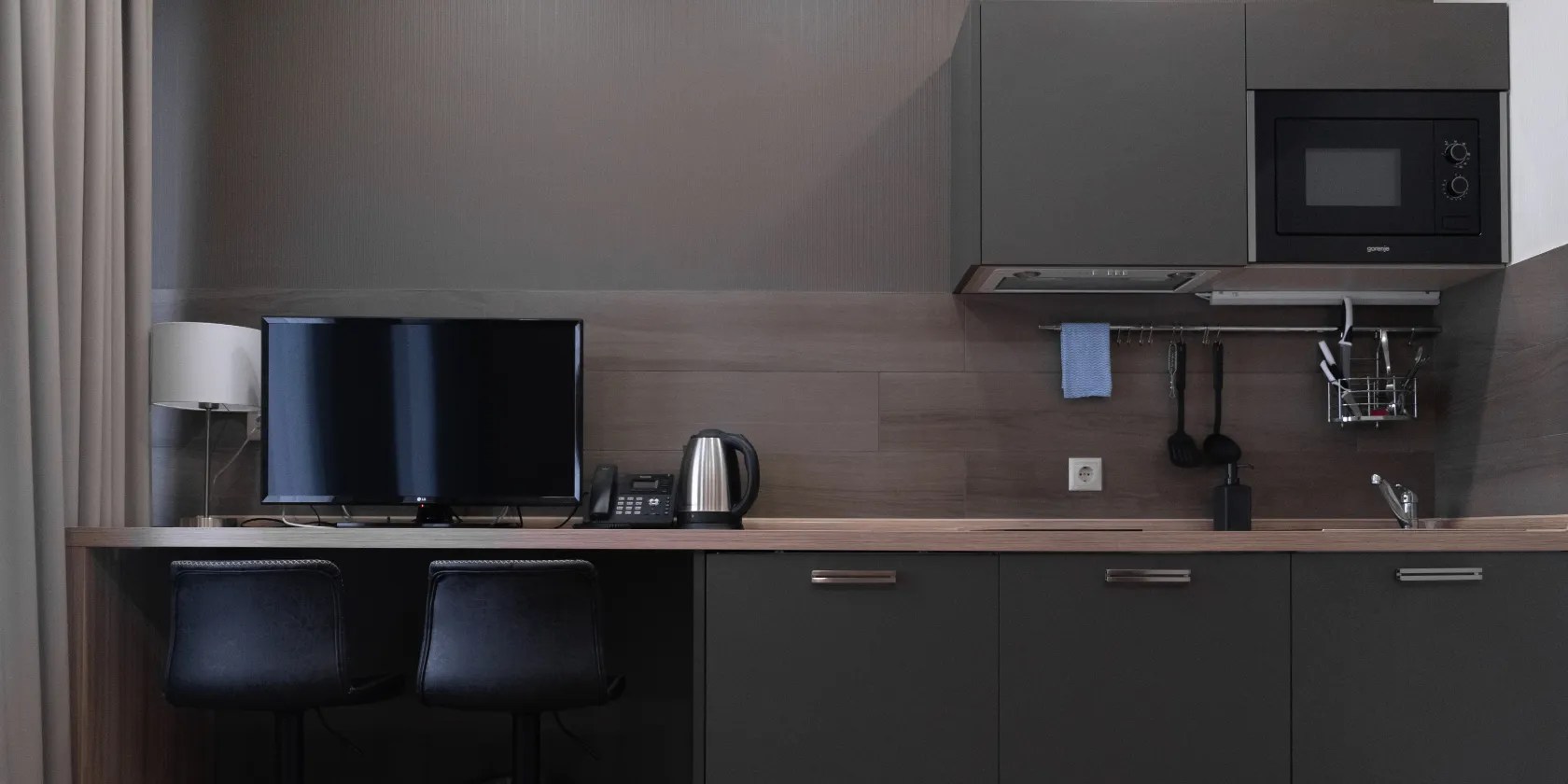 The 7 Best Small TVs for Your Kitchen